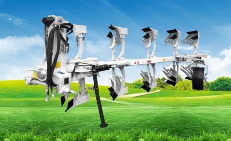 郑州龙丰开拓者1LYFT-560液压翻转犁