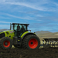 科乐收（CLAAS)AXION 2404拖拉机