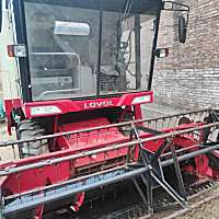 雷沃谷神4LZ-8E2谷物联合收割机