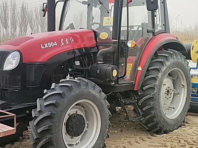东方红LX904拖拉机