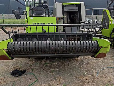 中联重科9YFZ-2200型履带自走式秸秆打捆机