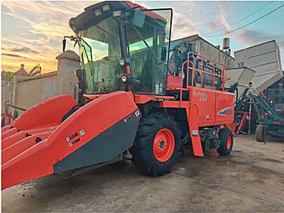 久保田4YZB-4(PRO1408Y-4)玉米收获机
